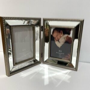 Double 4x6 Picture Frame
